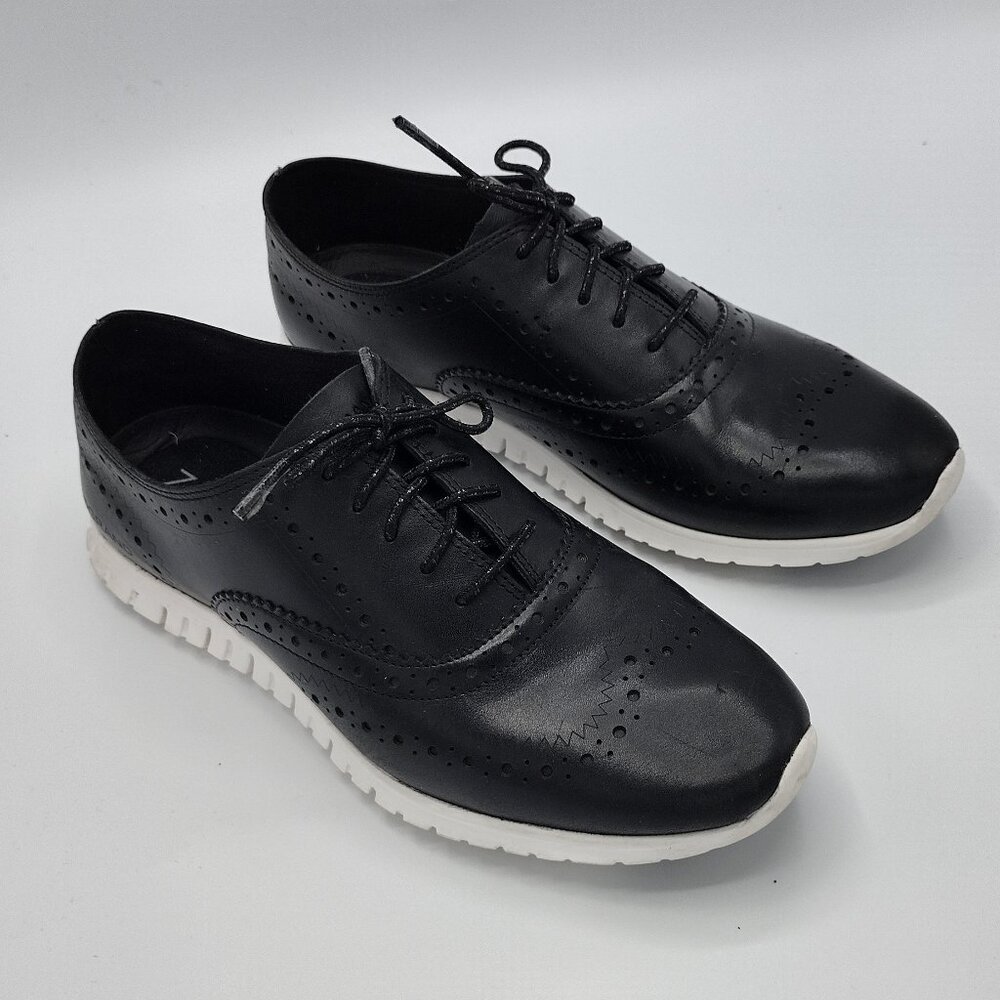 Cole Haan Womens Zerogrand Wing Oxford Size 7 B Black Leather Lace Up W18202